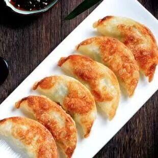 Beef Gyoza (6)